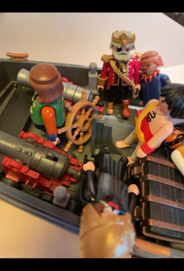 Playmobil piratskib